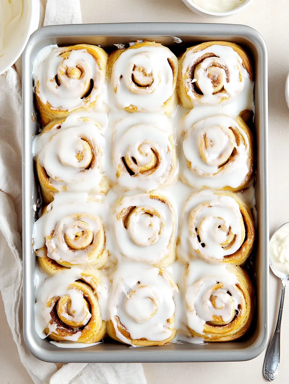 Gooey Sweet Banana Bread Cinnamon Rolls 2 banana-bread-cinnamon-rolls-1