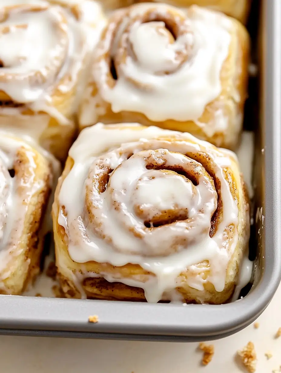 Gooey Sweet Banana Bread Cinnamon Rolls 3 banana-bread-cinnamon-rolls-4