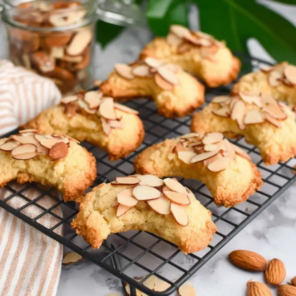 vegan-almond-crescent-cookies-step-3 vegan-almond-crescent-cookies-step-3